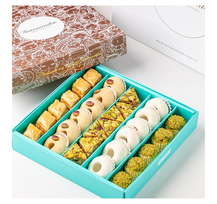 Coffret portrait carré gâteaux tunisiens 30 pièces